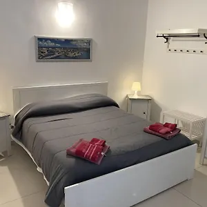Apartment Aurora, Bari
